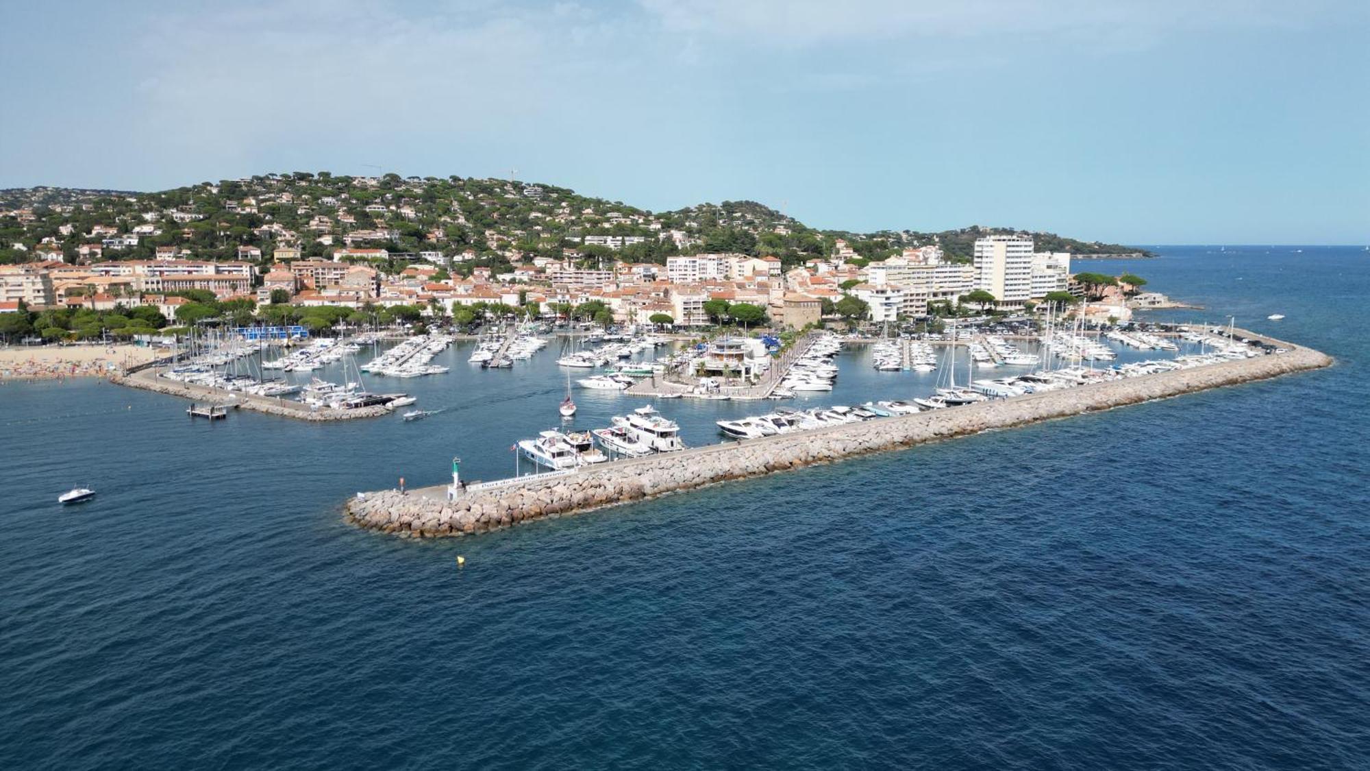 Lovely Apartment In Sainte Maxime Ngoại thất bức ảnh